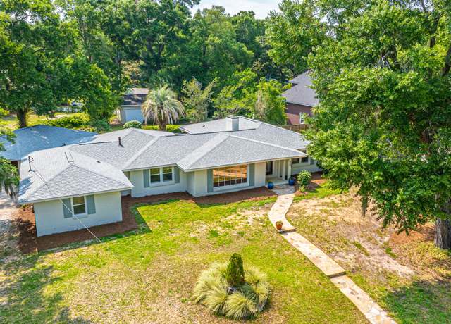Property at 881 Evans Rd, Charleston, SC 29412, 4 beds, 3 baths