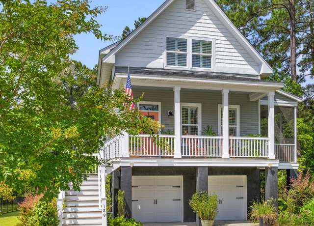 Property at 129 Martins Point Dr, Wando, SC 29492, 4 beds, 3.5 baths