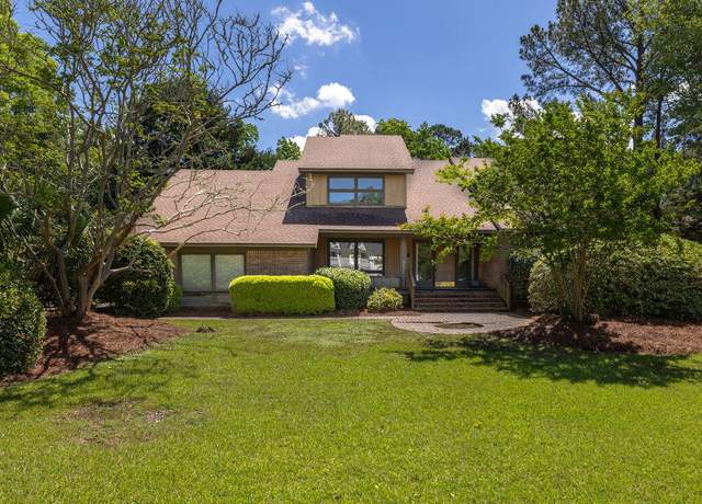Property at 1218 Chersonese Round, Mount Pleasant, SC 29464, 4 beds, 3.5 baths