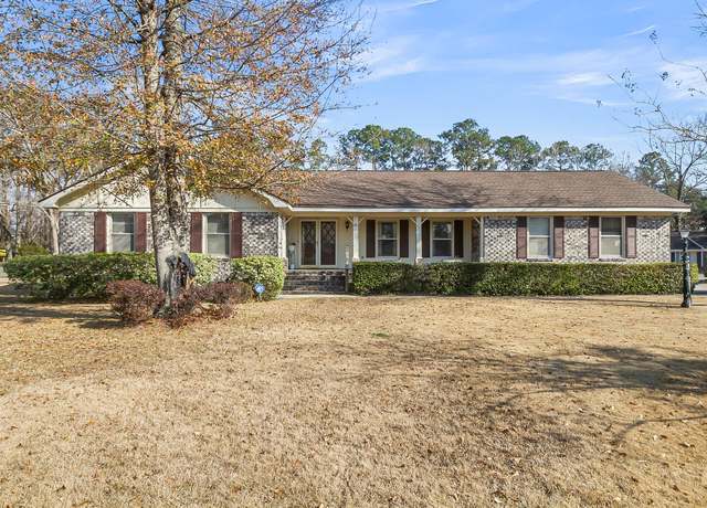 Property at 101 Winston Cir, Summerville, SC 29485, 3 beds, 2.5 baths
