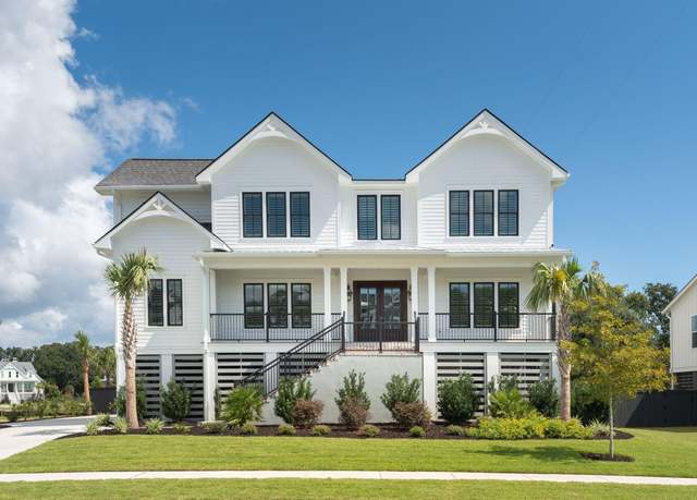Property at 509 Seven Farms Dr, Charleston, SC 29492, 4 beds, 4.5 baths