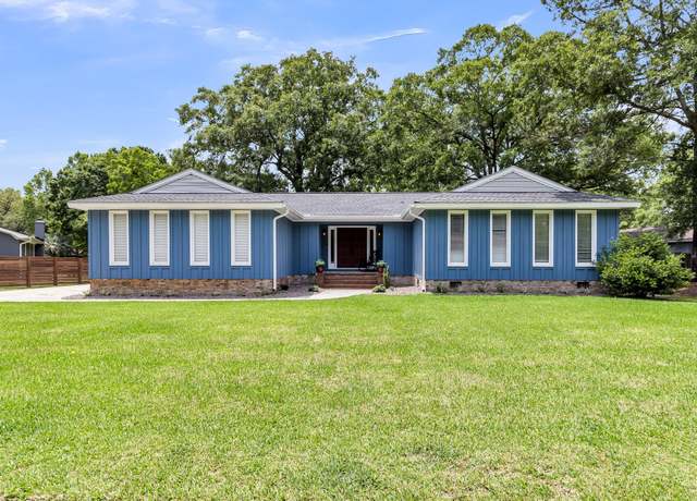 Property at 809 O'sullivan Dr, Mount Pleasant, SC 29464, 3 beds, 2 baths