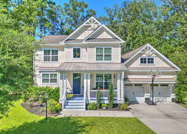 Property at 1087 Blockade Runner Pkwy, Summerville, SC 29485, 5 beds, 3.5 baths