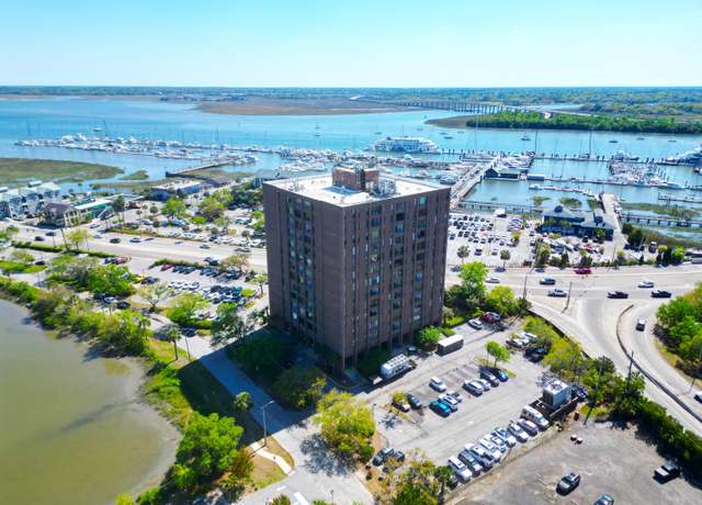 Property at 14 Lockwood Dr Unit 9k, Charleston, SC 29401, 1 bed, 1 bath
