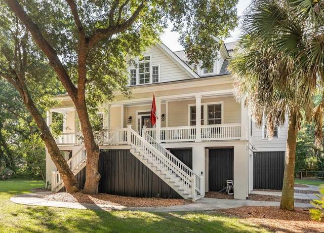 Property at 2911 Old Tavern Ct, Mount Pleasant, SC 29466, 4 beds, 4.5 baths