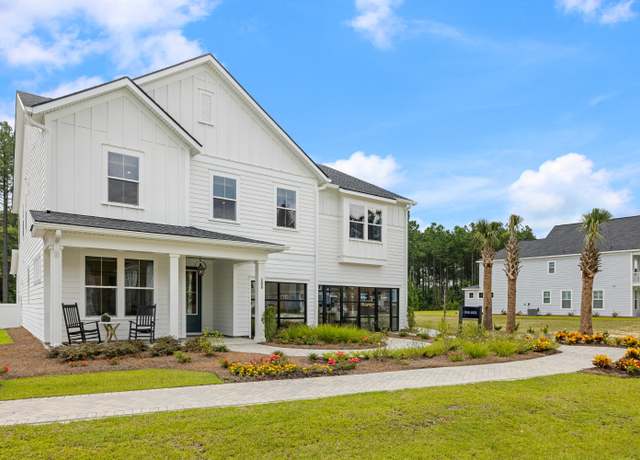 Property at 208 Quimby Hill Dr, Huger, SC 29450, 5 beds, 4.5 baths