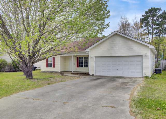 Property at 109 Wisteria Ct, Summerville, SC 29486, 3 beds, 2 baths