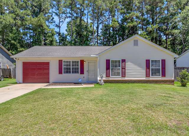 Property at 320 Winding Ln, Summerville, SC 29486, 3 beds, 2 baths