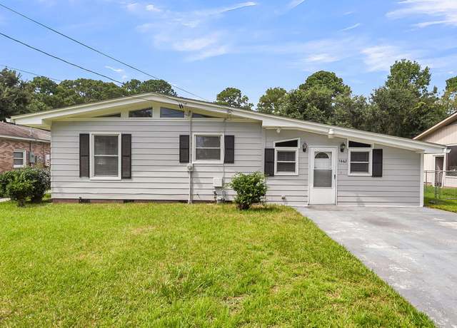 Property at 1442 N Sherwood Dr, Charleston, SC 29407, 3 beds, 2.5 baths