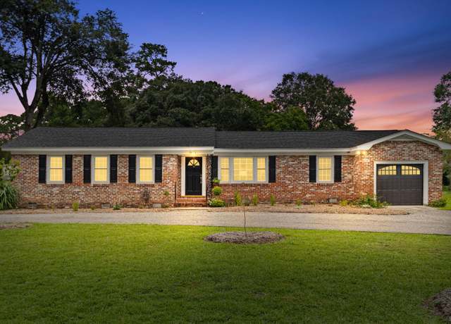 Property at 1871 Rugby Ln, Charleston, SC 29407, 3 beds, 2 baths