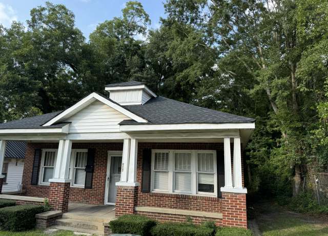Property at 320 Treadwell St, Orangeburg, SC 29115, 6 beds, 2 baths
