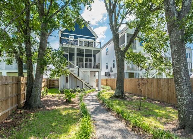 Property at 4451 Oakwood Ave, North Charleston, SC 29405, 3 beds, 2.5 baths