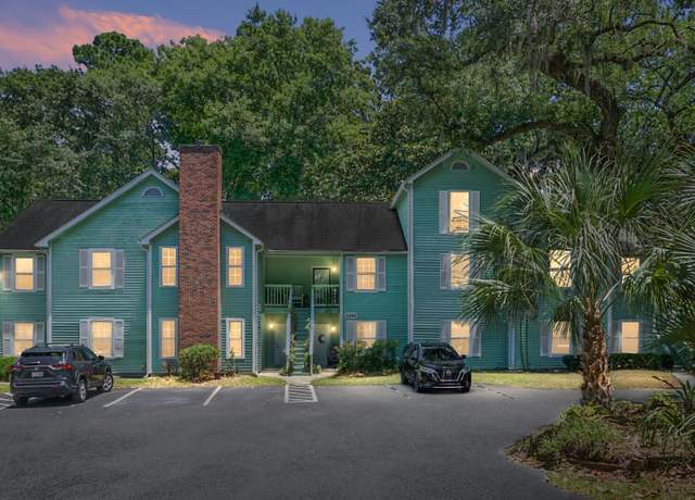 Property at 6240 April Pine Cir Unit B, North Charleston, SC 29406, 2 beds, 2.5 baths