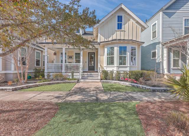 Property at 216 Bumble Way, Summerville, SC 29485, 4 beds, 2.5 baths