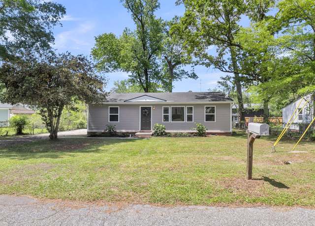 Property at 105 Dalton Ave, North Charleston, SC 29420, 3 beds, 1 bath