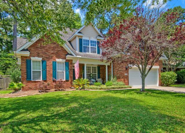 Property at 106 Sago Palm Ct, Summerville, SC 29483, 4 beds, 2.5 baths