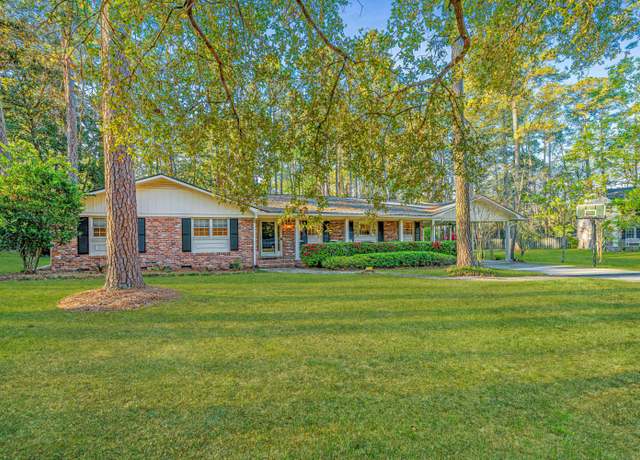 Property at 112 Furlong Rd, Summerville, SC 29483, 3 beds, 2.5 baths