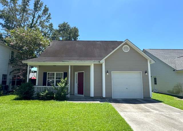 Property at 1305 Pinethicket Dr, Summerville, SC 29486, 3 beds, 2 baths
