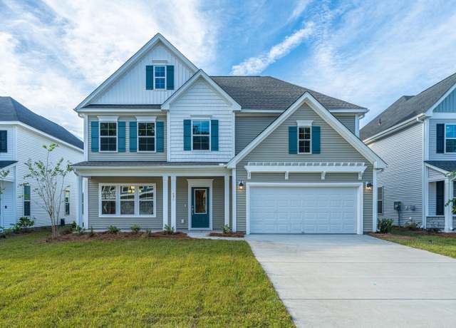 Property at 133 Seaton St, Summerville, SC 29486, 5 beds, 3.5 baths