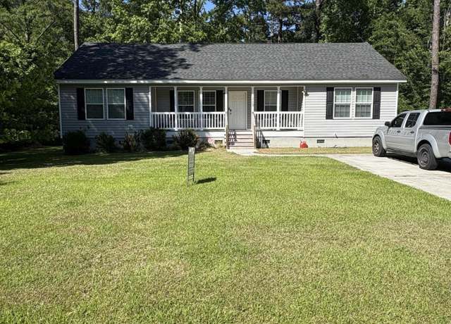 Property at 110 Kay St, Ridgeville, SC 29472, 3 beds, 2 baths