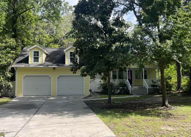 Property at 3646 Hilton Dr, Johns Island, SC 29455, 3 beds, 2.5 baths