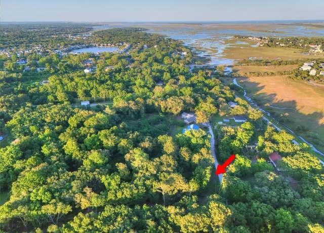 Property at 1872 Arsburn Rd, Charleston, SC 29412