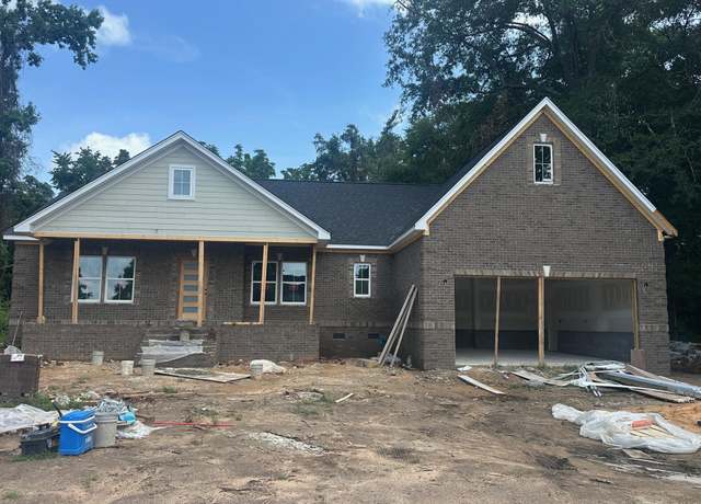 Property at 119 Ginger Lake Dr, Orangeburg, SC 29118, 4 beds, 2.5 baths