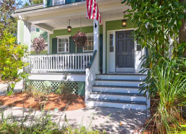 Property at 794 Hunt Club Run, Charleston, SC 29414, 4 beds, 2.5 baths