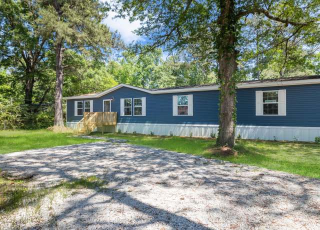 Property at 227 Koger Dr, Summerville, SC 29483, 4 beds, 3 baths