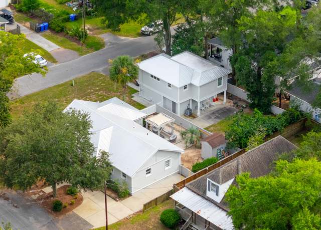 Property at 1367 Pherigo St, Mount Pleasant, SC 29464, 3 beds, 2 baths