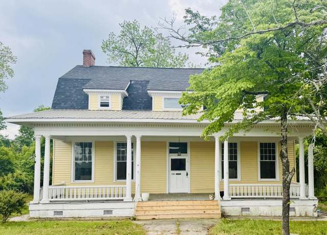 Property at 1438 Glover St, Orangeburg, SC 29115, 6 beds, 2 baths