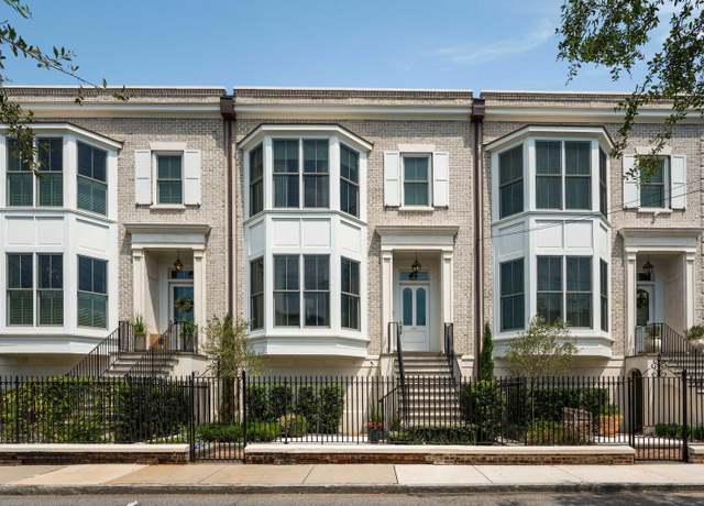 Property at 122 Beaufain St Unit C, Charleston, SC 29401, 3 beds, 2.5 baths