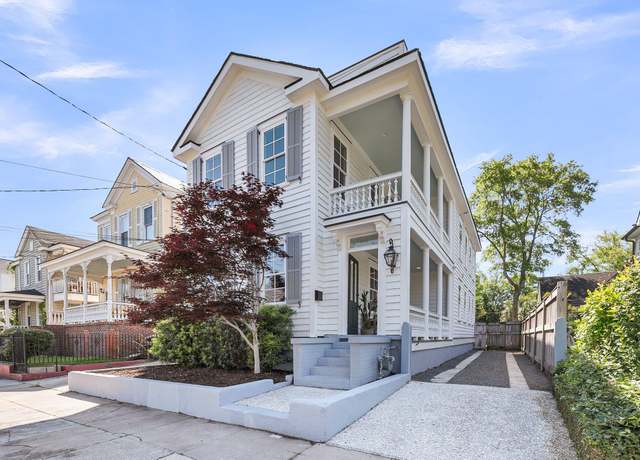 Property at 103 Fishburne St, Charleston, SC 29403, 3 beds, 2.5 baths