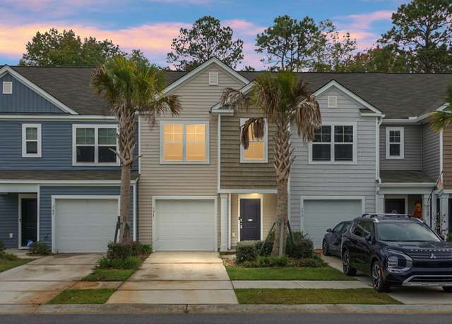 Property at 171 Rosefield Ct, Summerville, SC 29485, 3 beds, 2.5 baths