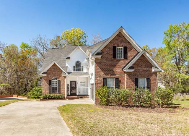 Property at 104 Abrum Ct, Goose Creek, SC 29445, 4 beds, 2.5 baths