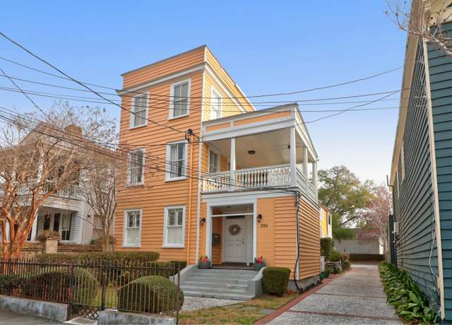 Property at 234 Rutledge Ave Unit D, Charleston, SC 29403, 2 beds, 1 bath