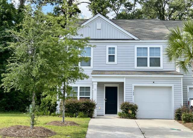 Property at 109 Rosefield Ct, Summerville, SC 29485, 3 beds, 2.5 baths