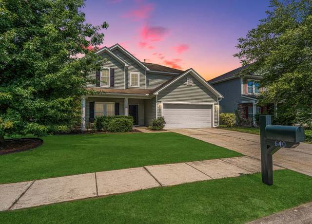 Property at 640 Mountain Laurel Cir, Goose Creek, SC 29445, 3 beds, 2.5 baths