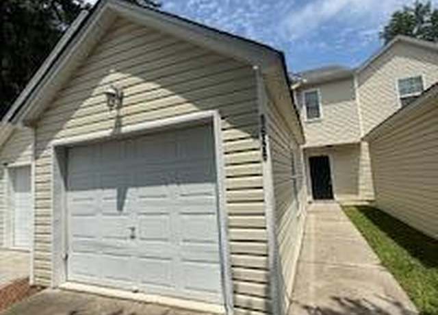 Property at 8666 Roanoke Dr, North Charleston, SC 29406, 2 beds, 2.5 baths
