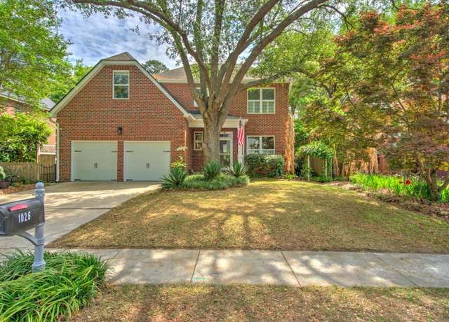 Property at 1026 Stono River Dr, Charleston, SC 29412, 3 beds, 2.5 baths
