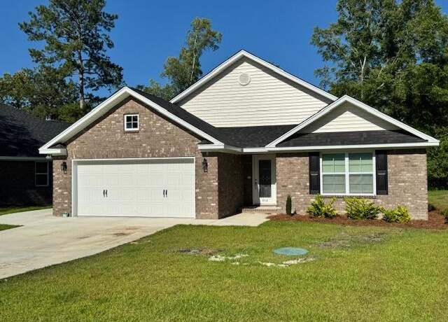 Property at 856 Bentwood Cir, Manning, SC 29102, 3 beds, 2 baths