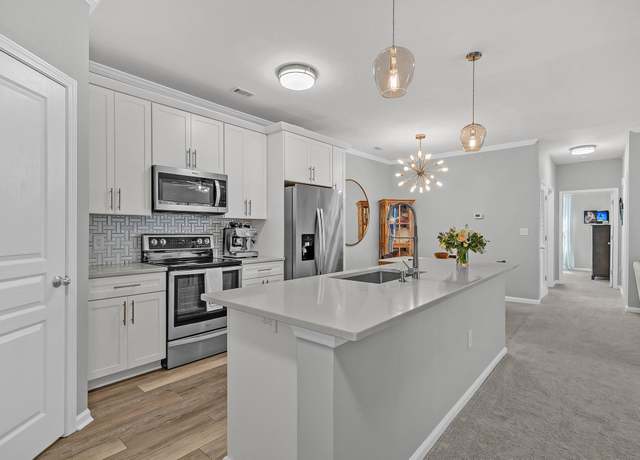 Property at 500 Bucksley Ln #308, Charleston, SC 29492, 3 beds, 2 baths
