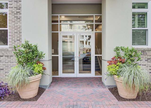 Property at 125 Pier View St #209, Charleston, SC 29492, 3 beds, 2 baths
