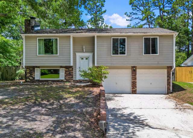 Property at 117 Canaberry Cir, Summerville, SC 29483, 3 beds, 2.5 baths