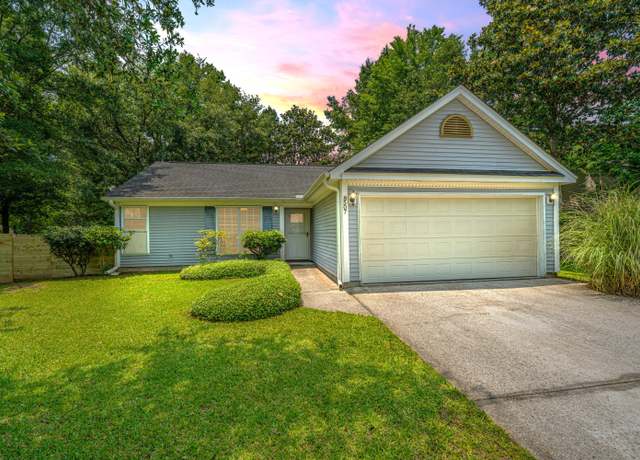 Property at 8507 William Moultrie Dr, North Charleston, SC 29420, 3 beds, 2 baths