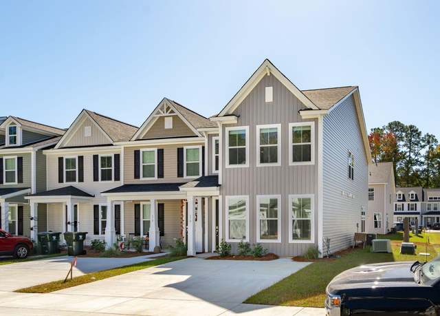 Property at 808 Alma Square Dr, Moncks Corner, SC 29461, 3 beds, 2.5 baths