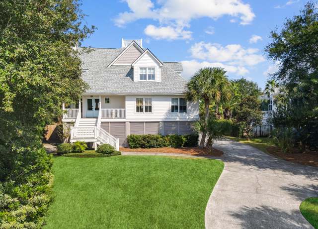 Property at 6 Intracoastal Ct, Isle Of Palms, SC 29451, 4 beds, 2 baths