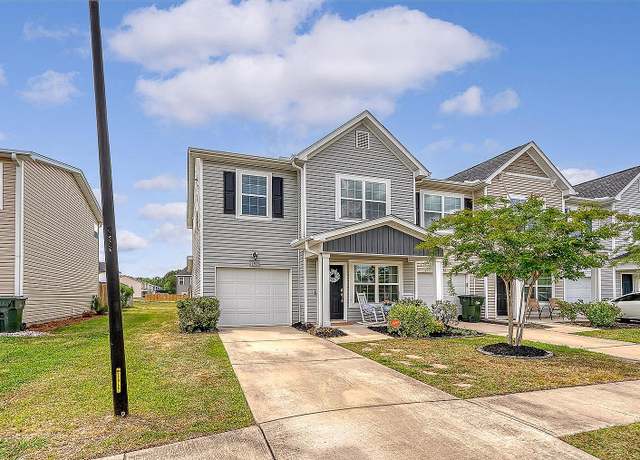 Property at 152 Kirkland St, Goose Creek, SC 29445, 3 beds, 2.5 baths