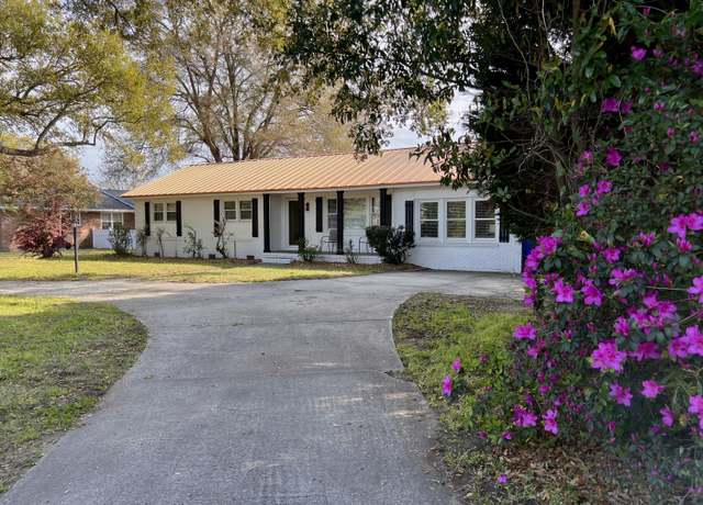 Property at 1329 Camp Rd, Charleston, SC 29412, 4 beds, 2 baths