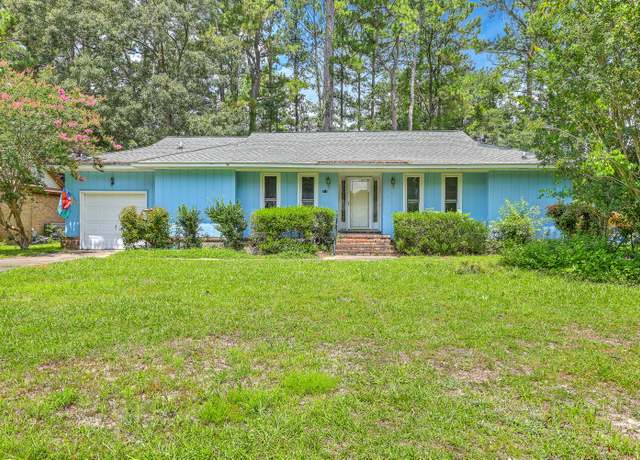 Property at 312 Woodward Blvd, Summerville, SC 29483, 3 beds, 2 baths